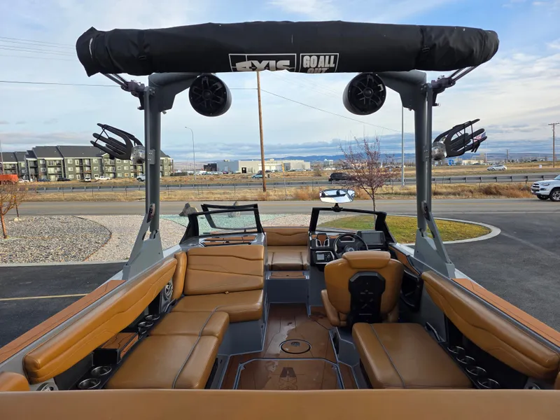 Slide: The Image of Axis Wake Research T220 2022 - 10