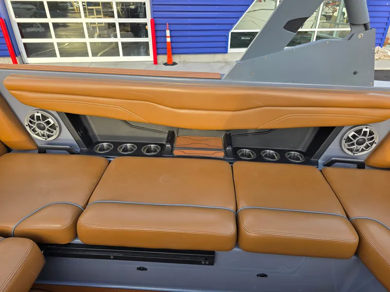 Slide: The Image of Axis Wake Research T220 2022 - 14