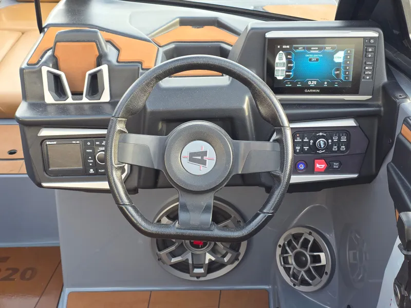 Slide: The Image of Axis Wake Research T220 2022 - 18