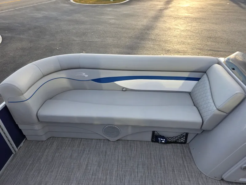 Slide: The Image of Bennington 20 SV 2021 - 15