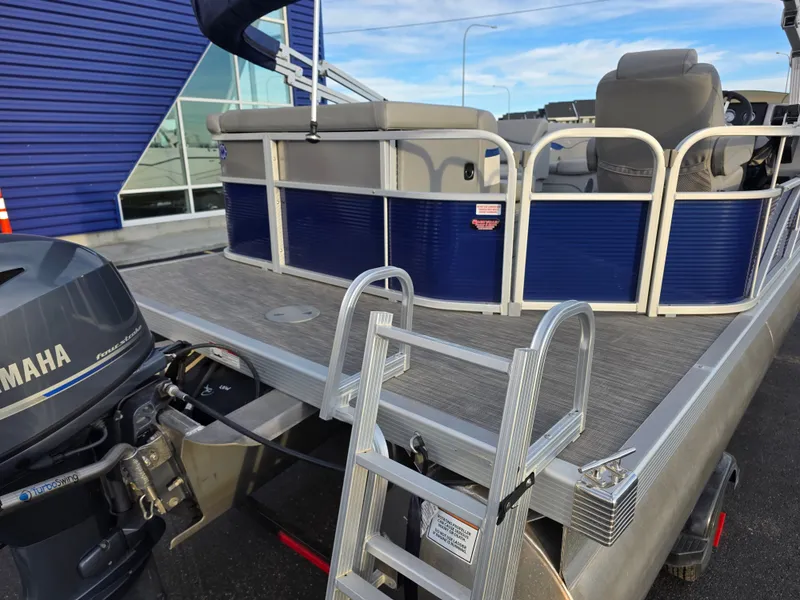 Slide: The Image of Bennington 20 SV 2021 - 20