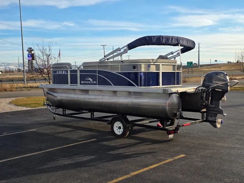 Slide: The Image of Bennington 20 SV 2021 - 7