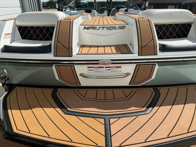 Slide: The Image of Nautique Super Air Nautique GS24 2019 - 15