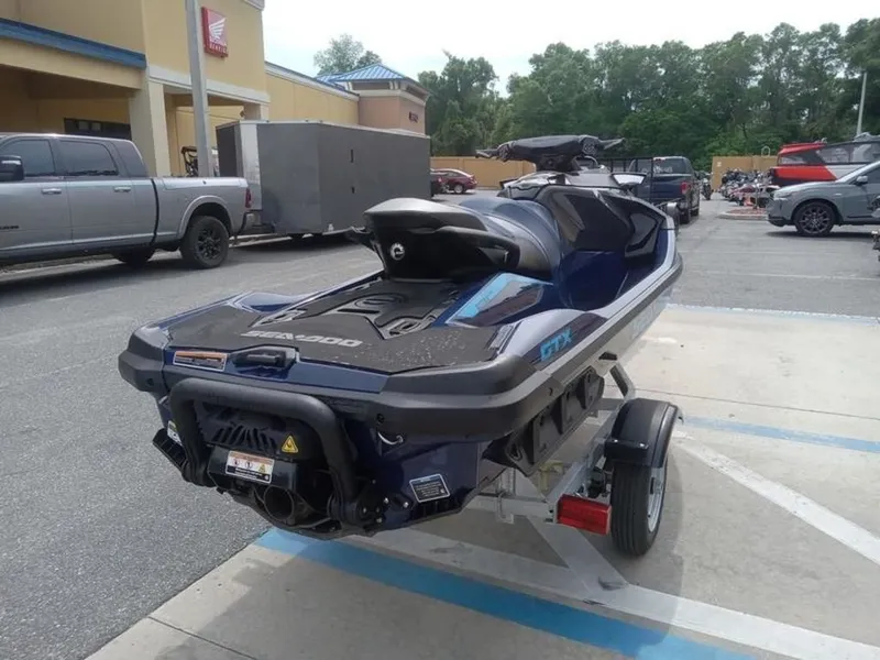 Slide: The Image of Sea-Doo GTX 230 2026 - 5