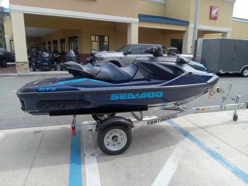 Slide: The Image of Sea-Doo GTX 230 2026 - 7
