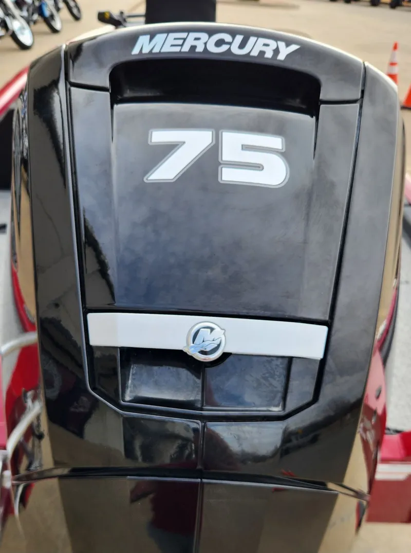 Slide: The Image of Tracker Pro Team 175 TXW 2023 - 9