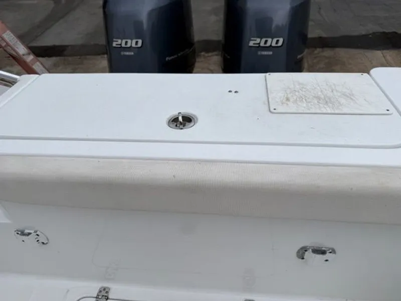 Slide: The Image of Sea Hunt Gamefish 27 Coffin Box 2021 - 11