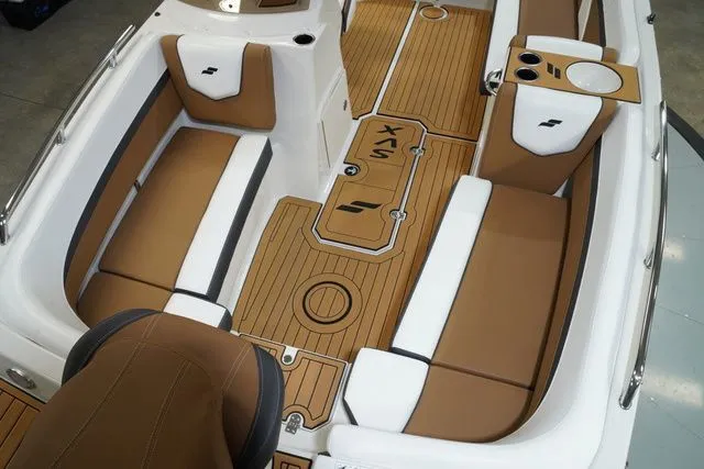 Slide: The Image of Starcraft SVX 211 OB 2026 - 9