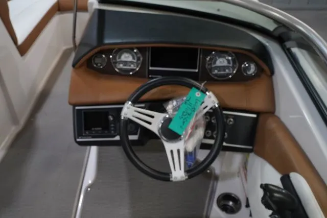 Slide: The Image of Four Winns H210 2017 - 16