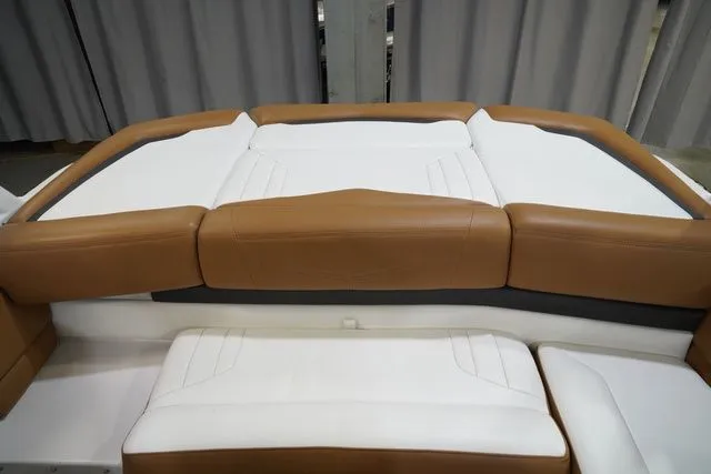 Slide: The Image of Four Winns H210 2017 - 19