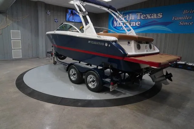 Slide: The Image of Four Winns H210 2017 - 9