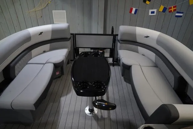 Slide: The Image of Starcraft EXS 1 FD 2026 - 10