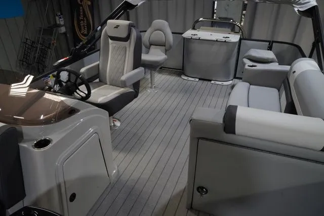 Slide: The Image of Starcraft EXS 1 FD 2026 - 12