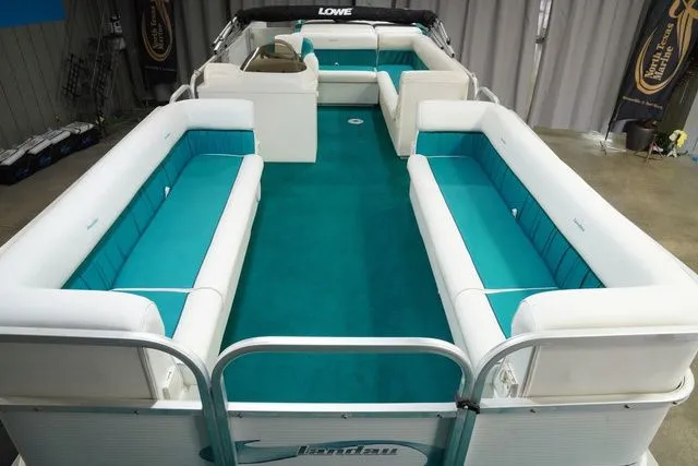 Slide: The Image of Landau RE 24 Castaway 1998 - 13