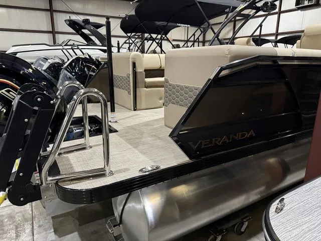 Slide: The Image of Veranda Relax VR265RC W/Yamaha 250 "SHO" No Trailer 2026 - 19