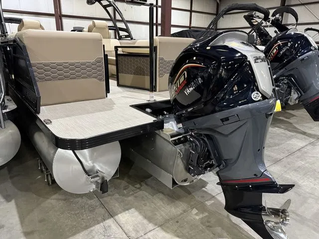 Slide: The Image of Veranda Relax VR265RC W/Yamaha 250 "SHO" No Trailer 2026 - 20