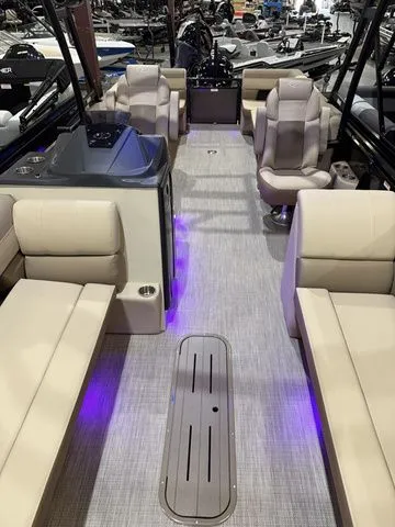 Slide: The Image of Veranda Relax VR265RC W/Yamaha 250 "SHO" No Trailer 2026 - 5