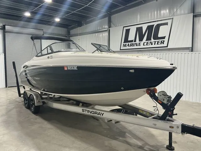 Slide: The Image of Stingray 250 LR 2020 - 10