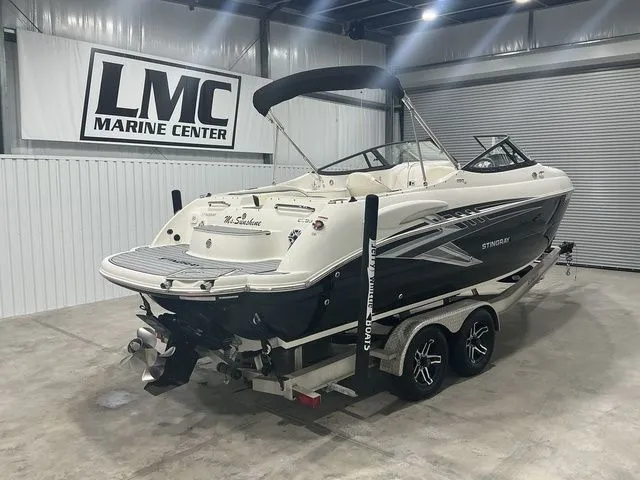 Slide: The Image of Stingray 250 LR 2020 - 8