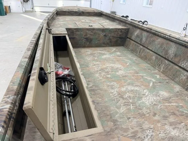 Slide: The Image of G3 Gator Tough 16 DK 2026 - 10