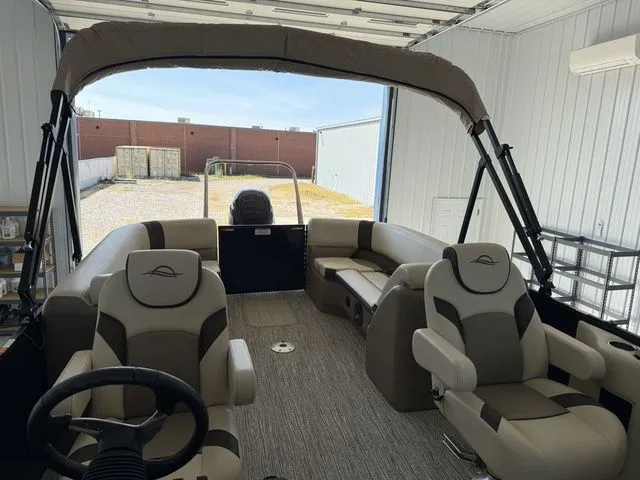 Slide: The Image of SunCatcher Select 324RC 2025 - 32