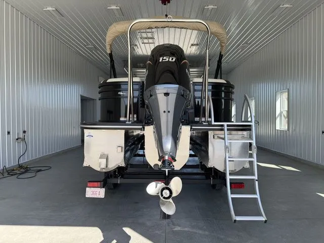 Slide: The Image of SunCatcher Select 324RC 2025 - 6