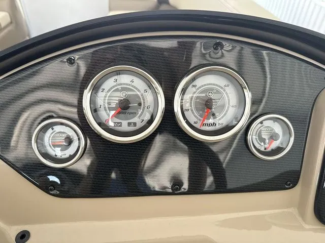 Slide: The Image of SunCatcher Select 20RC 2025 - 28