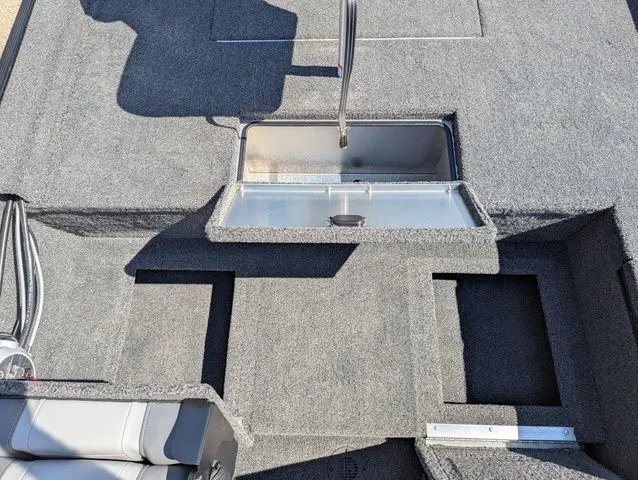 Slide: The Image of Lowe Skorpion 16 2026 - 13