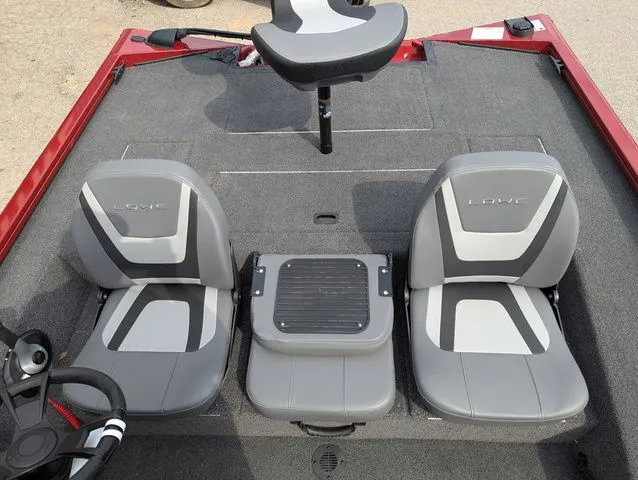 Slide: The Image of Lowe st175c 2026 - 10