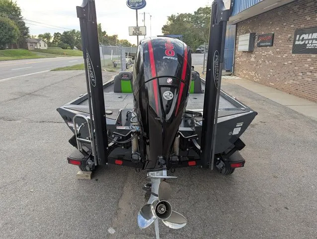 Slide: The Image of Ranger RT198P 2022 - 4