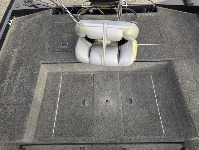 Slide: The Image of Triton TC-17 2008 - 16