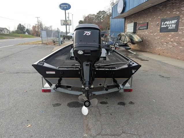 Slide: The Image of Triton TC-17 2008 - 4