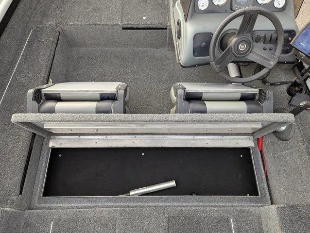 Slide: The Image of Triton TC-17 2008 - 7