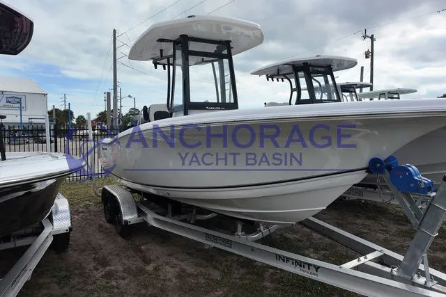 The Image of Tidewater 220 CC Adventure 2026 - 1