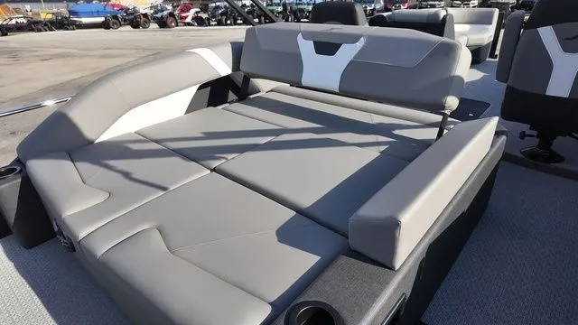 Slide: The Image of Evotti 521CS 2026 - 21