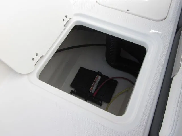 Slide: The Image of Chaparral 23 SSI SPORT 2026 - 28