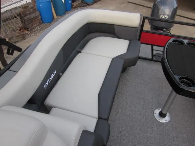 Slide: The Image of Sylvan R-22 LZ DH 2026 - 16