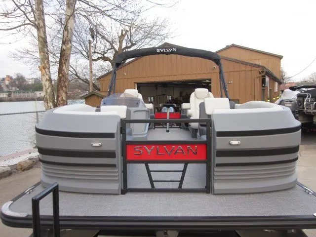 Slide: The Image of Sylvan R-22 LZ DH 2026 - 8