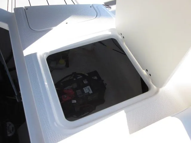 Slide: The Image of Chaparral 23 Surf 2023 - 28