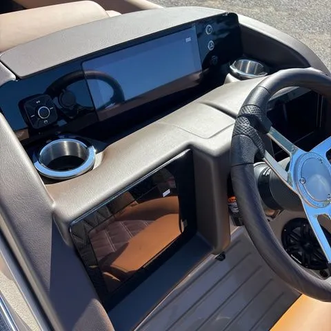 Slide: The Image of Bennington 23LXSSB 2026 - 7