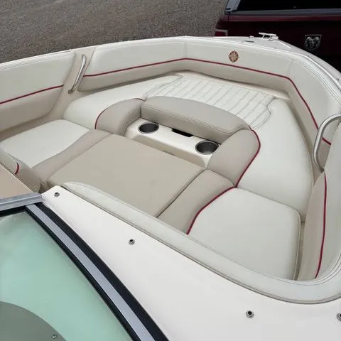 Slide: The Image of Bryant 190 RB 2007 - 5