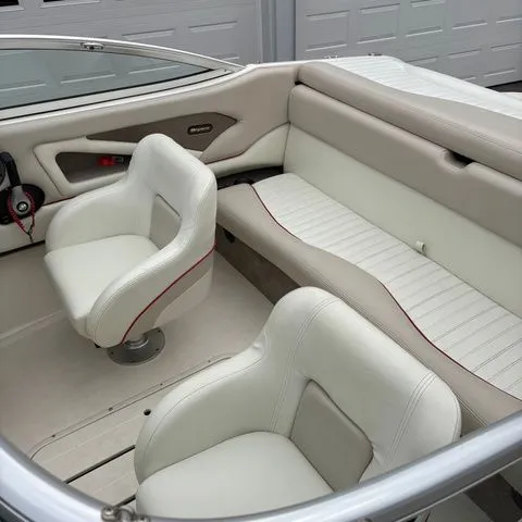 Slide: The Image of Bryant 190 RB 2007 - 6