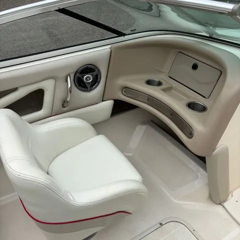 Slide: The Image of Bryant 190 RB 2007 - 8