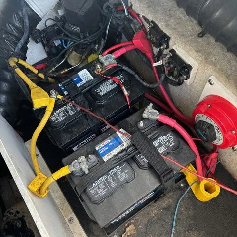 Slide: The Image of Crownline Boats 185 SS 2009 - 12