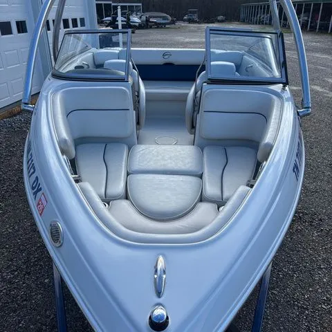 Slide: The Image of Crownline Boats 185 SS 2009 - 4