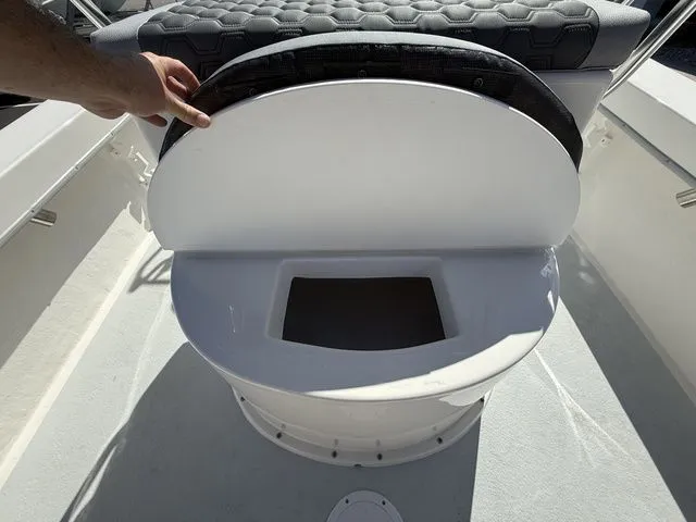 Slide: The Image of May-Craft 2000 CAPE CLASSIC 2026 - 8