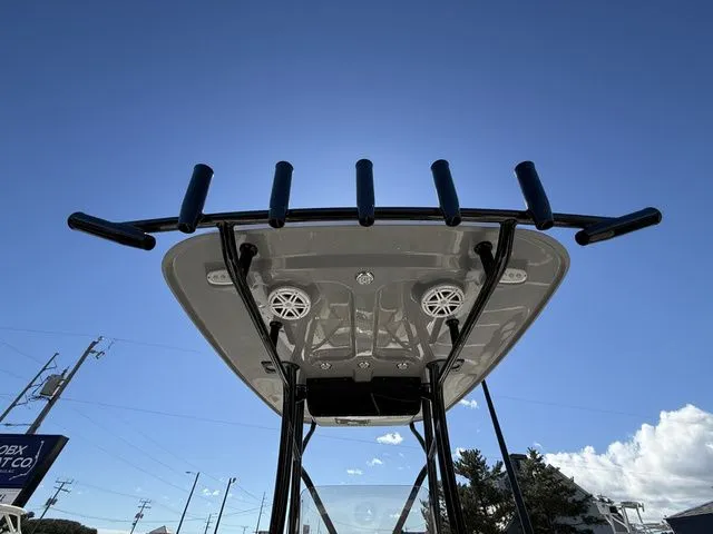 Slide: The Image of Pioneer 220 Bay Sport 2026 - 10