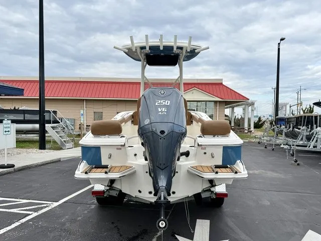 Slide: The Image of Pioneer 222 Sportfish 2026 - 3