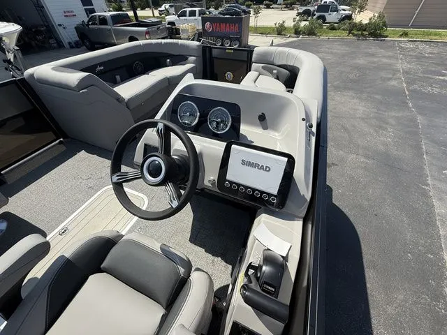 Slide: The Image of Barletta Aria A22QC 2026 - 12