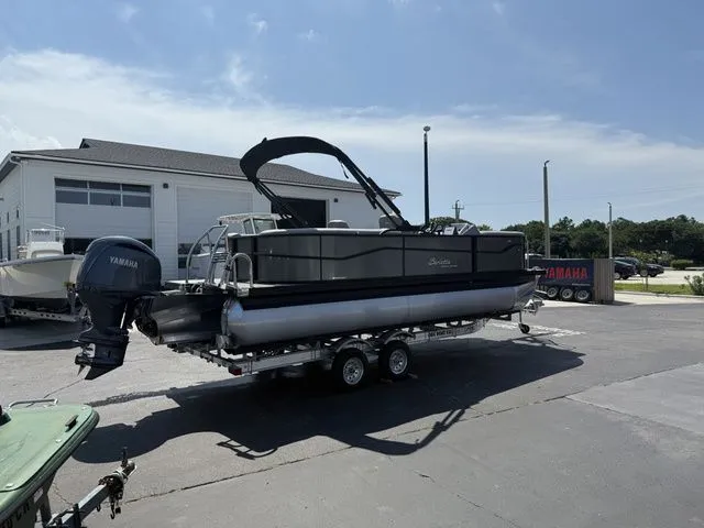 Slide: The Image of Barletta Aria A22QC 2026 - 3